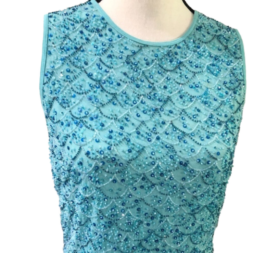 𝅺ESCADA Vintage '90s Sleeveless Turquoise Beaded Shell Top M - Picture 2 of 15